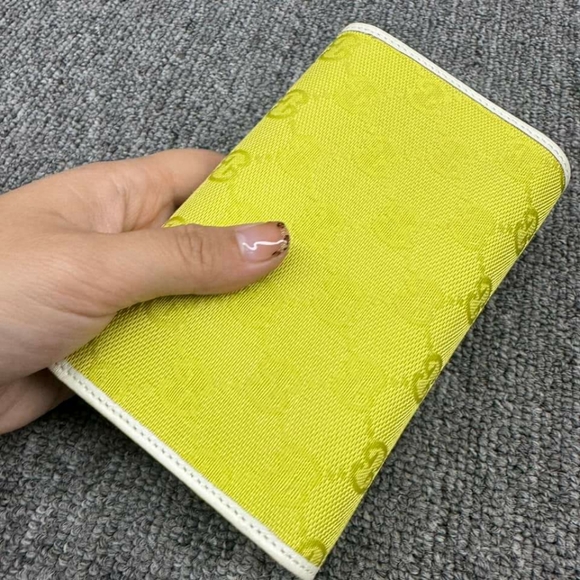 100% Authentic Gucci Wallet - Picture 4 of 16
